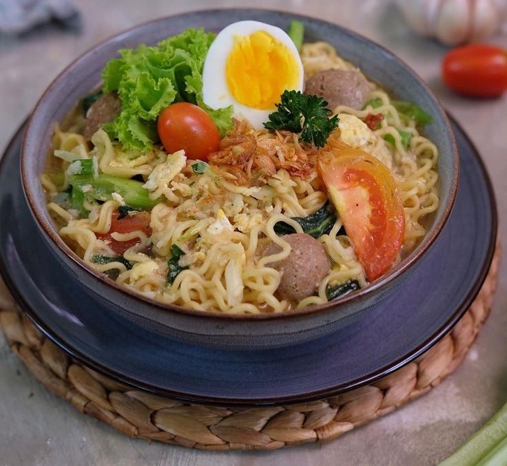 Mie kuah Cakalang